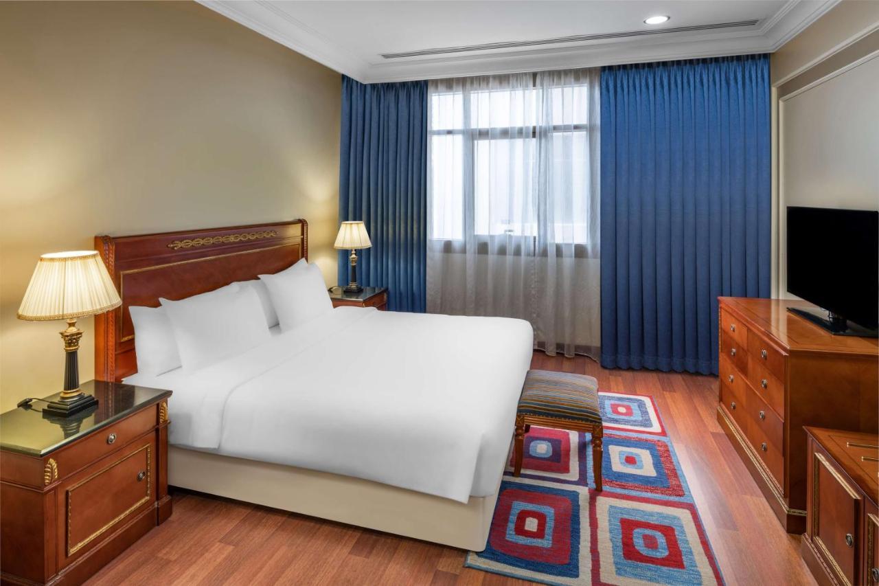 Radisson Blu Hotel, Dhahran Ель-Хубар Екстер'єр фото