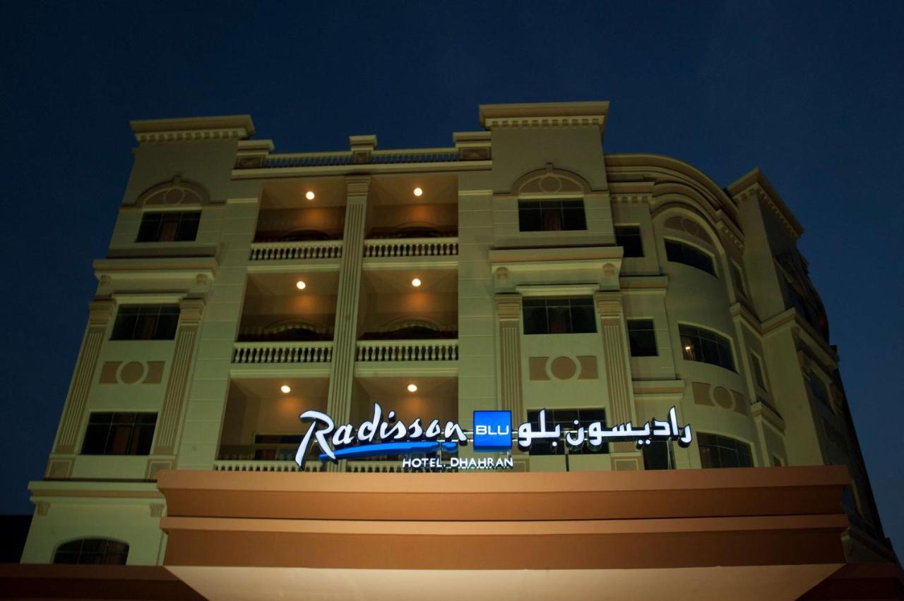Radisson Blu Hotel, Dhahran Ель-Хубар Екстер'єр фото