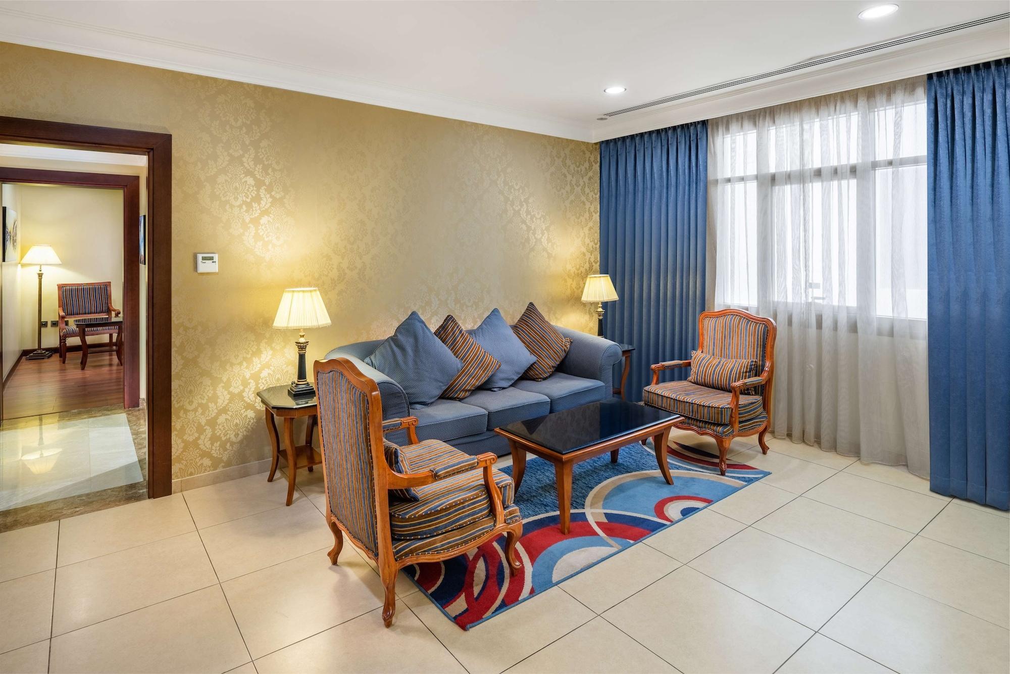 Radisson Blu Hotel, Dhahran Ель-Хубар Екстер'єр фото