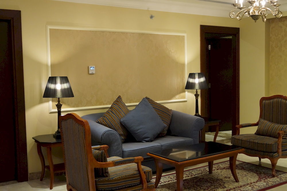 Radisson Blu Hotel, Dhahran Ель-Хубар Екстер'єр фото